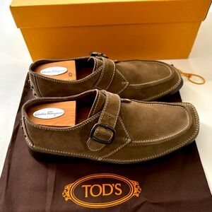 Craft buckle derby Tod’s.